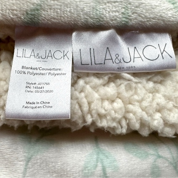 LILA & JACK Baby Blanket - Soft Sherpa Fleece - Green Botanical Print - 39”x30” - Picture 5 of 9